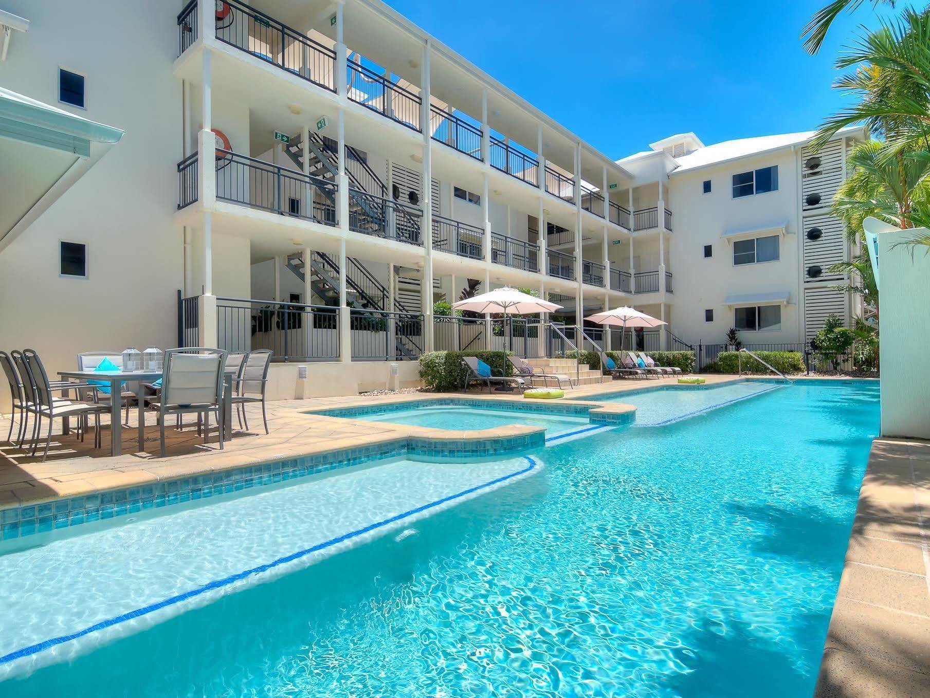 Aparthotel Mowbray By The Sea Port Douglas Exterior foto