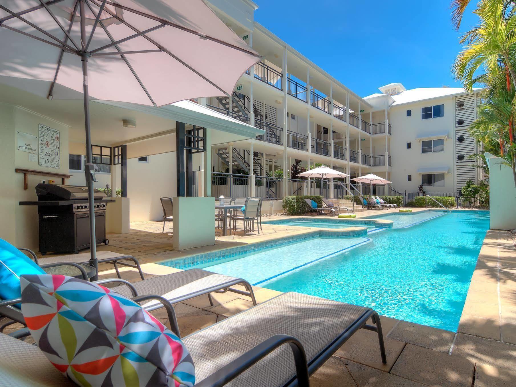 Aparthotel Mowbray By The Sea Port Douglas Exterior foto