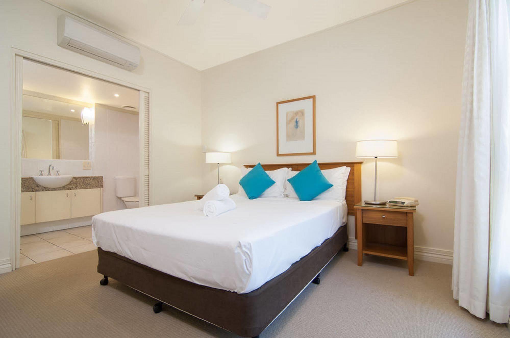 Aparthotel Mowbray By The Sea Port Douglas Exterior foto