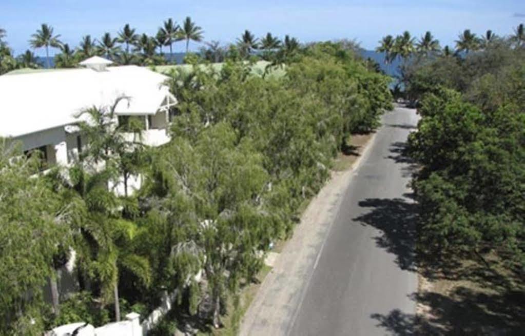 Aparthotel Mowbray By The Sea Port Douglas Exterior foto